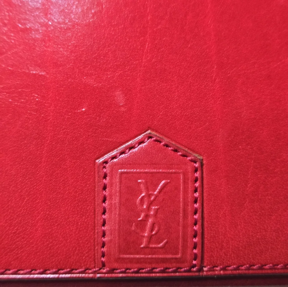 ✨️YSL BEAUTIFUL CHECKBOOK WALLET RED - Picture 4 of 12